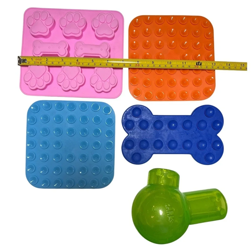 Dog Pet Bundle 2 lg & 3 sm Lick Mats /Slow Feeders, Treat Mold, Super Chewer Toy